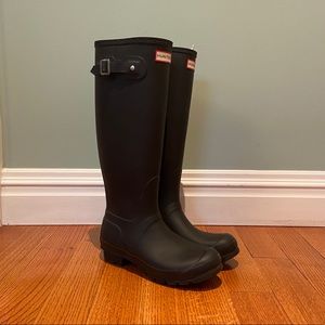 Tall Hunter Boots Matte Black NWOT
